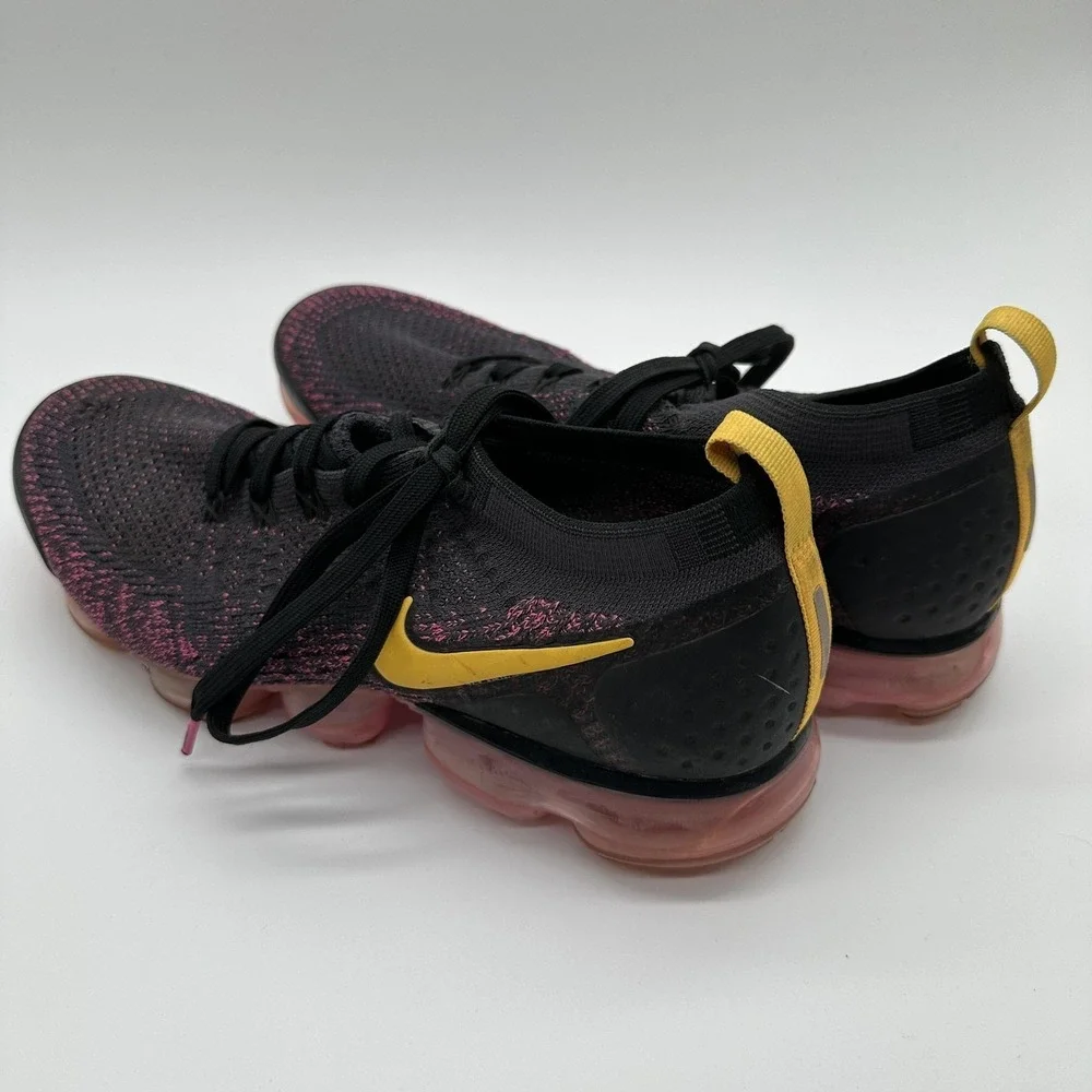 Nike Air VaporMax Flyknit 2 Shoes Mens 9 Black Pink Running Athletic Sneakers